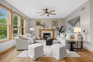4635 Queensland Ln N, Plymouth, MN 55446 - Photo 16
