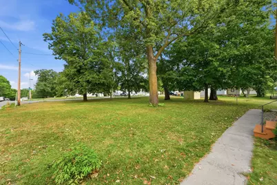 1018 8th Avenue E, Alexandria, MN 56308 - Photo 6