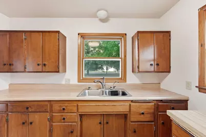 1018 8th Avenue E, Alexandria, MN 56308 - Photo 18