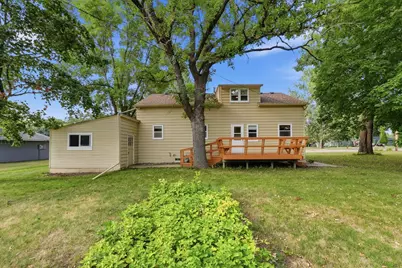 1018 8th Avenue E, Alexandria, MN 56308 - Photo 8
