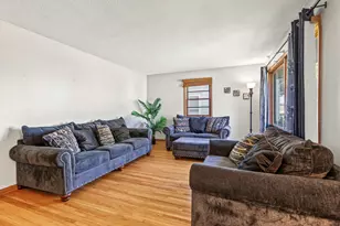 3401 McNair Dr N, Robbinsdale, MN 55422 - Photo 6