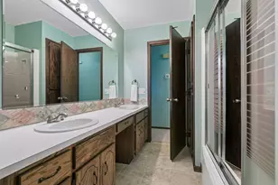 756 Larson Ct, Shoreview, MN 55126 - Photo 20