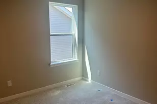 8805 63rd St S, Cottage Grove, MN 55016 - Photo 10