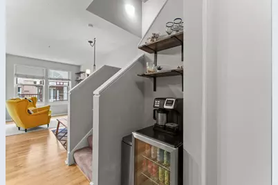 645 N 1st Street #139, Minneapolis, MN 55401 - Photo 16