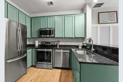 645 N 1st Street #139, Minneapolis, MN 55401 - Photo 12