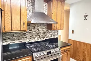 8625 Poplar Bridge Curve, Bloomington, MN 55437 - Photo 14