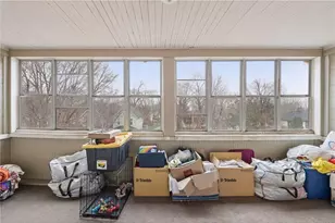306 King St W, Saint Paul, MN 55107 - Photo 36