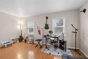 306 King St W, Saint Paul, MN 55107 - Photo 24