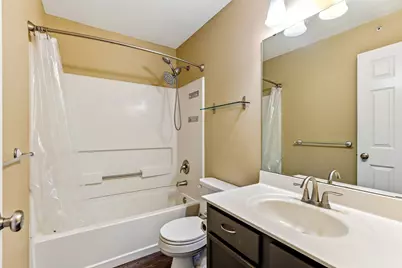 9118 Scarlet Globe Drive, Eden Prairie, MN 55347 - Photo 14