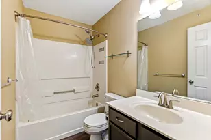 9118 Scarlet Globe Dr, Eden Prairie, MN 55347 - Photo 14
