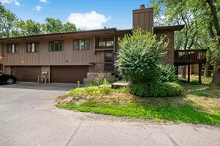 2632 Aspen Ct, White Bear Lake, MN 55110 - Photo 2
