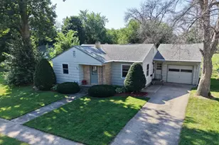 1008 Box Elder St, Mountain Lake, MN 56159 - Photo 1