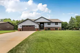 1785 Cypress Rd, Saint Cloud, MN 56303 - Photo 1