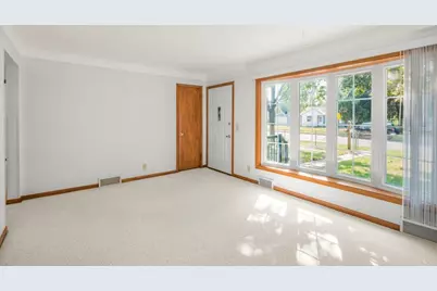 8101 2nd Avenue S, Bloomington, MN 55420 - Photo 10