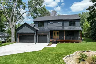 625 Ivy Falls Ave, Mendota Heights, MN 55118 - Photo 2