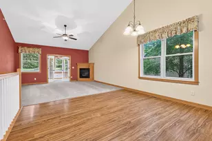 5845 Oakgreen Ct N, Stillwater, MN 55082 - Photo 8
