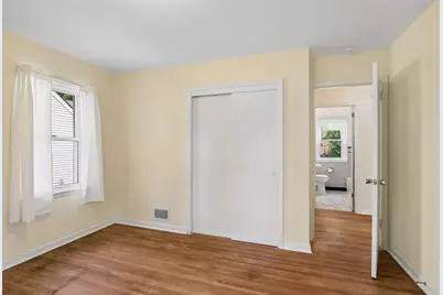 2933 Hillsboro Avenue S, Saint Louis Park, MN 55426 - Photo 14