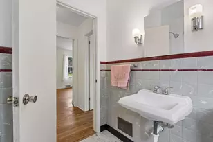 2933 Hillsboro Ave S, Saint Louis Park, MN 55426 - Photo 22