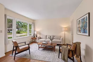2933 Hillsboro Ave S, Saint Louis Park, MN 55426 - Photo 4