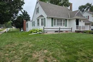 413 Oscar Ave N, Canby, MN 56220 - Photo 2