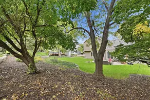 4235 Wedgewood Ln N, Plymouth, MN 55442 - Photo 64