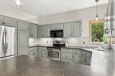 4235 Wedgewood Lane N, Plymouth, MN 55442 - Photo 14