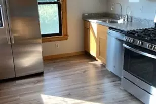 522 View St, Saint Paul, MN 55102 - Photo 10