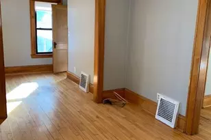 522 View St, Saint Paul, MN 55102 - Photo 2