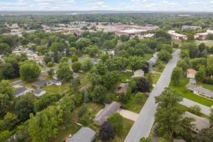 3609 Canterbury Dr, Bloomington, MN 55431 - Photo 24