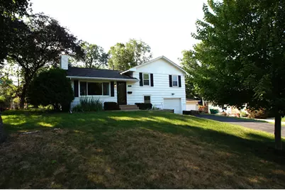 3701 Flag Avenue N, New Hope, MN 55427 - Photo 2