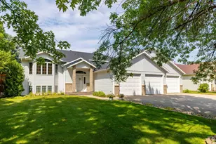 811 4th Ave NE, Barnesville, MN 56514 - Photo 1