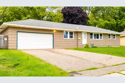 5901 Ewing Avenue N, Brooklyn Center, MN 55429 - Photo 4