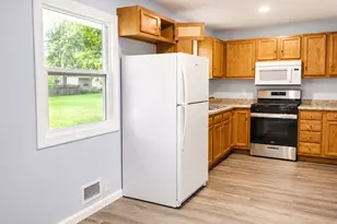 5901 Ewing Ave N, Brooklyn Center, MN 55429 - Photo 6