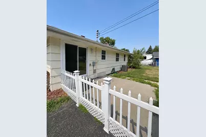 11219 Bittersweet Street NW, Coon Rapids, MN 55433 - Photo 4