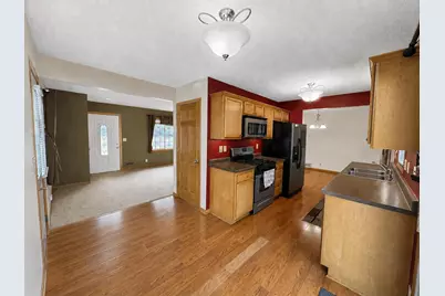 11219 Bittersweet Street NW, Coon Rapids, MN 55433 - Photo 12