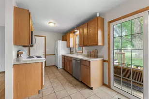 3684 Prairie Rd, White Bear Lake, MN 55110 - Photo 8