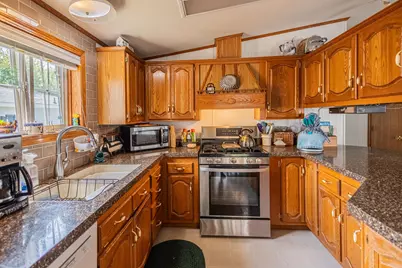 1390 Birchview Drive, Maplewood, MN 55119 - Photo 12
