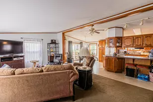 1390 Birchview Dr, Maplewood, MN 55119 - Photo 6