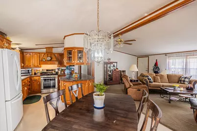 1390 Birchview Drive, Maplewood, MN 55119 - Photo 10