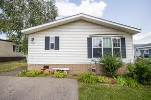 1390 Birchview Dr, Maplewood, MN 55119 - Photo 2
