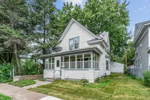 779 Thomas Ave, Saint Paul, MN 55104 - Photo 2