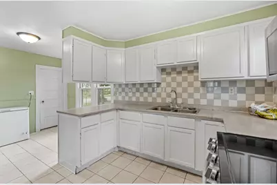 779 Thomas Avenue, Saint Paul, MN 55104 - Photo 14