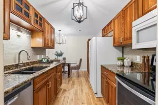 205 Barry Ave S, Wayzata, MN 55391 - Photo 1