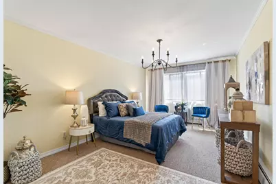 205 Barry Avenue S #306, Wayzata, MN 55391 - Photo 14