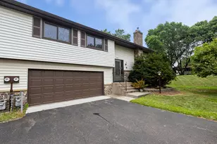 6570 Upper 35th St N, Oakdale, MN 55128 - Photo 1