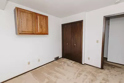 6570 Upper 35th Street N, Oakdale, MN 55128 - Photo 10