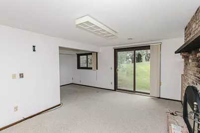 6570 Upper 35th Street N, Oakdale, MN 55128 - Photo 4