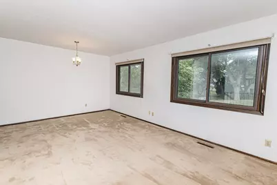 6570 Upper 35th Street N, Oakdale, MN 55128 - Photo 16