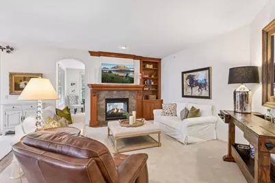 8636 Lake Riley Drive, Chanhassen, MN 55317 - Photo 10