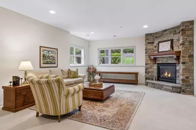 8636 Lake Riley Drive, Chanhassen, MN 55317 - Photo 38